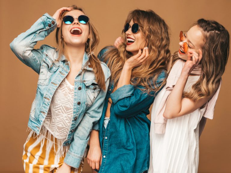 Fashion Brand Malaysia: Kenapa Ramai Terlepas Jenama Tempatan Trending? Fashion Brand Malaysia